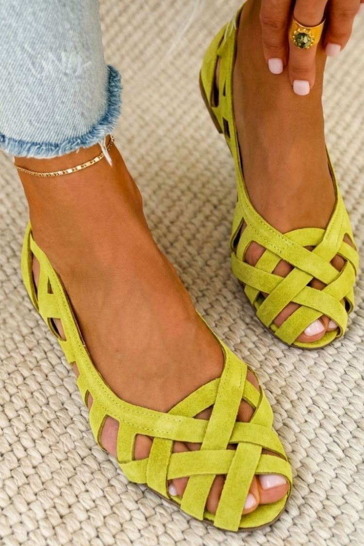 Neon Green / UK 9