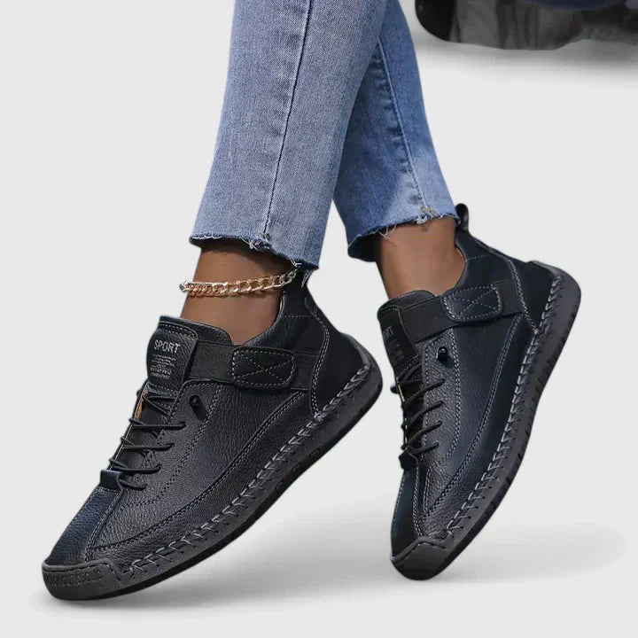 Black / 12 US | 44 EU