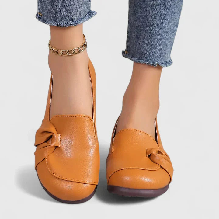 Orange / 11